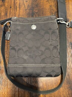 Coach Black Signature Crossbody Messenger Bag